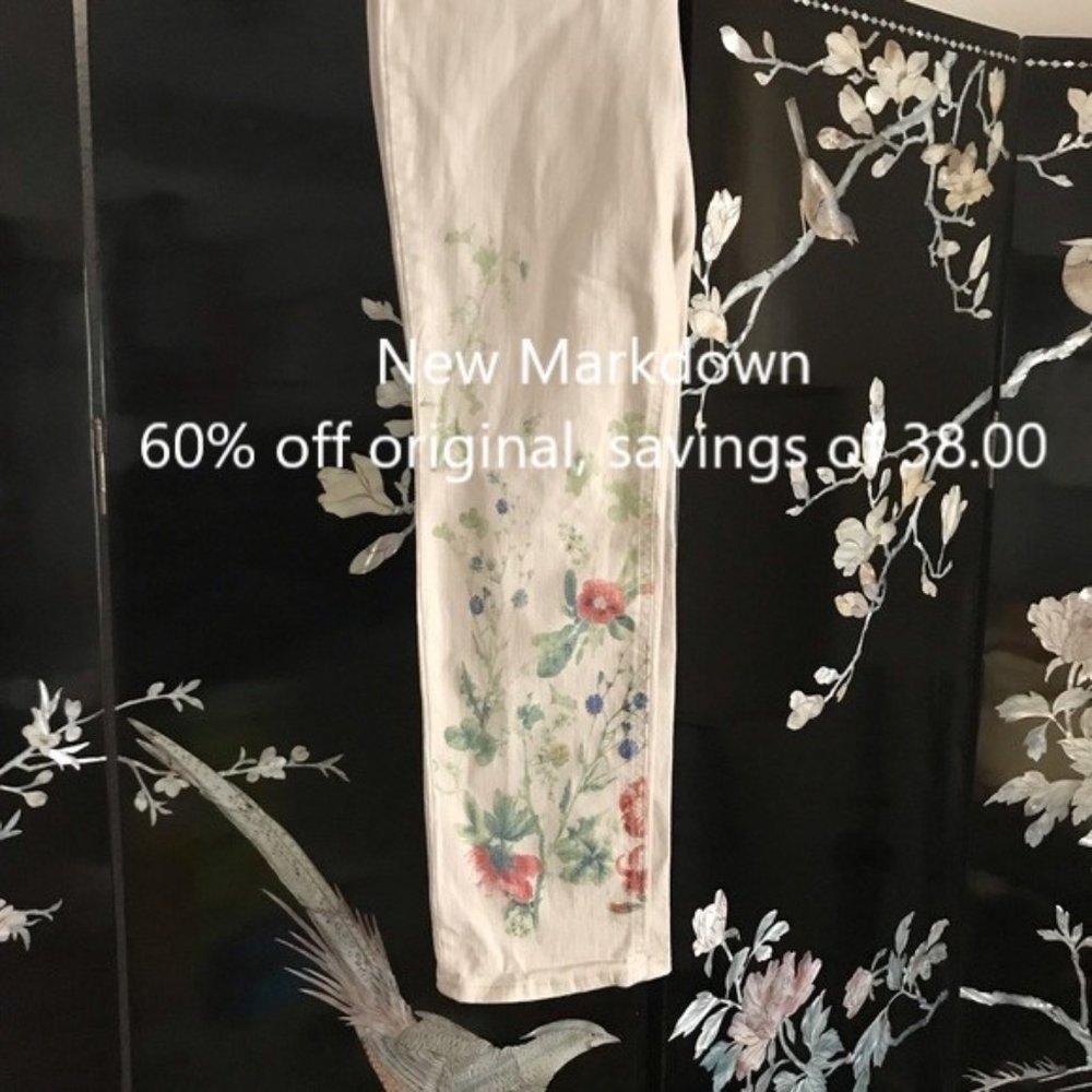 *New Markdown, 60% Off